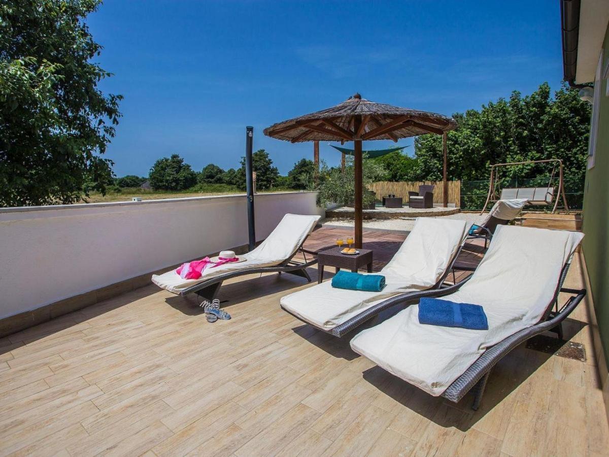Holiday Home Tanja بولا المظهر الخارجي الصورة